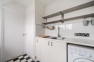 Photo 19- click for photo gallery